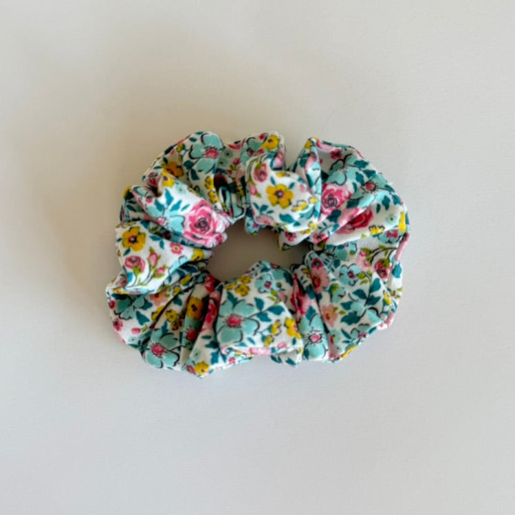 Handmade Scrunchie – Pick Your Favorite Fabric